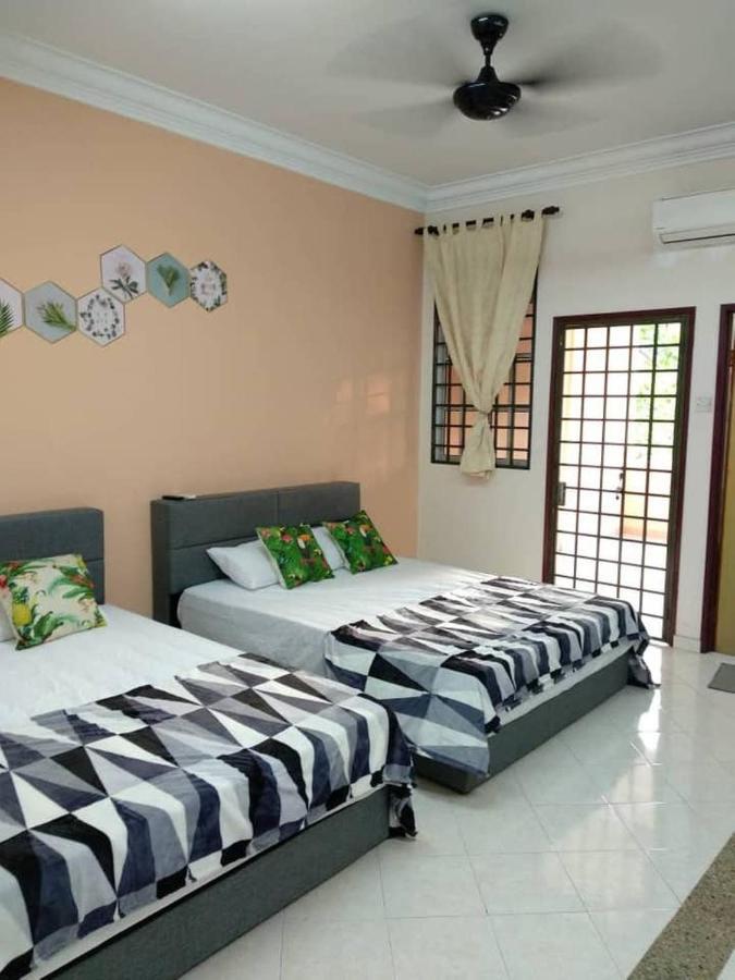 Vila The Garden @ Batu 8 Jalan Pantai Port Dickson Exteriér fotografie